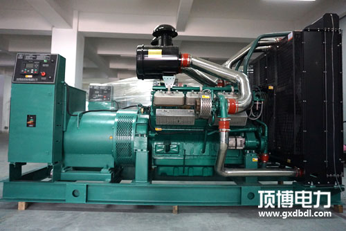 50KW-700KW上柴柴油發(fā)電機(jī)組多少錢(qián)？